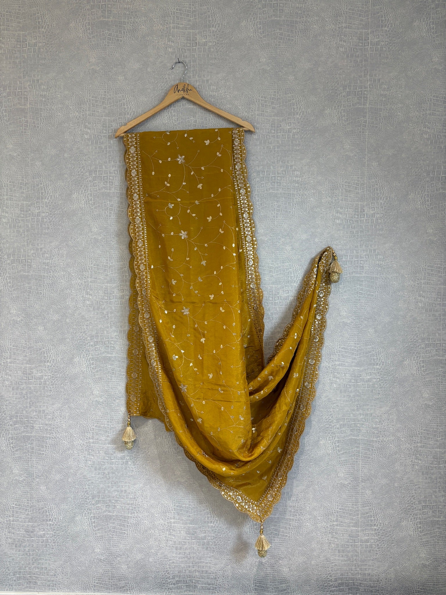 Asees Dupatta